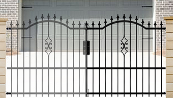 ANDA NAGYKAPU. JOBB SZÁRNY SIMA. NATÚR. ÍVES