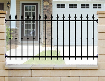 ADONY TÁBLÁS KERÍTÉS. NATÚR