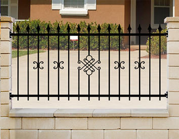 BORA TÁBLÁS KERÍTÉS. NATÚR