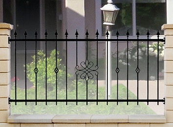 DALMA TÁBLÁS KERÍTÉS. NATÚR